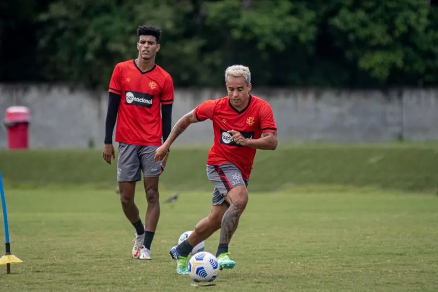 Ao Vitória basta o empate no jogo de quinta para passar de fase