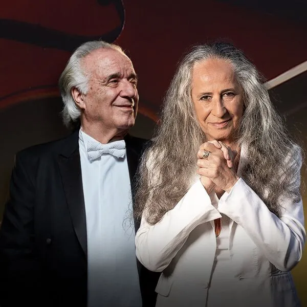 João Carlos Martins e Maria Bethânia