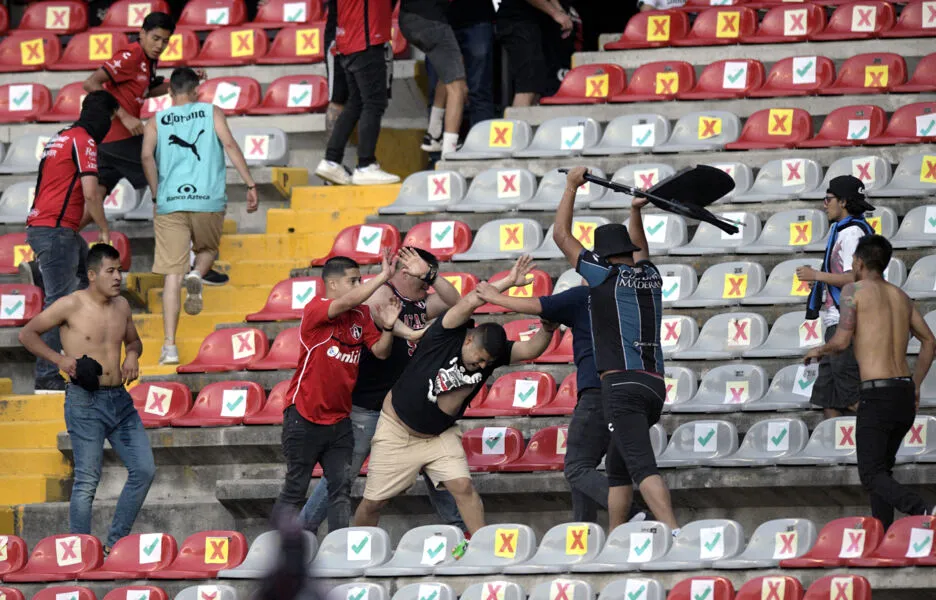 Confusão que deixou 26 pessoas feridas no sábado, 5, em jogo contra o Atlas.