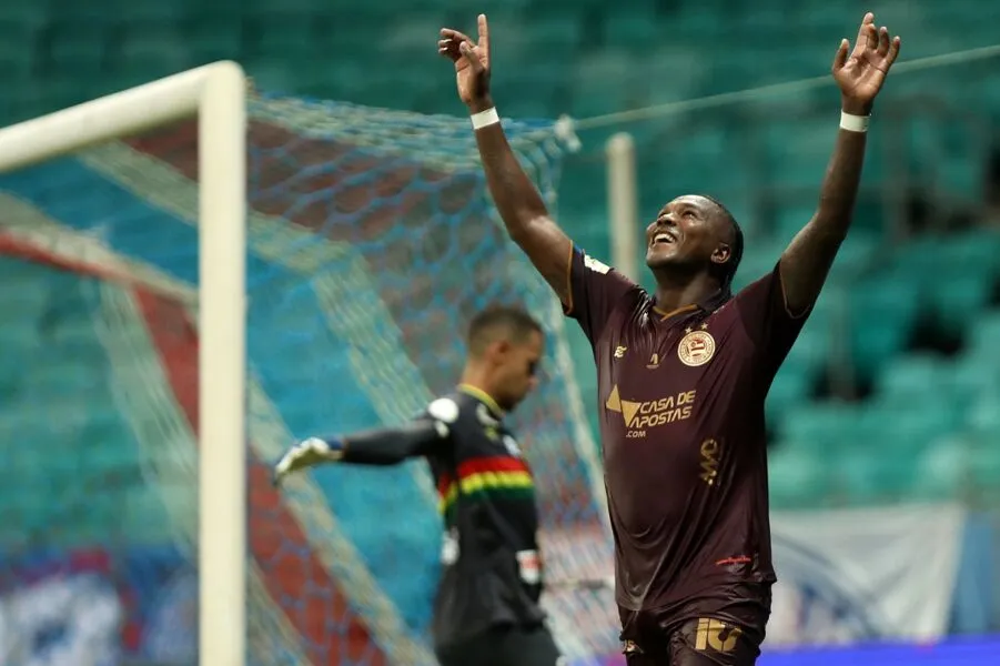 Rodallega é o goleador do Bahia na temporada, com oito gols em 10 jogos