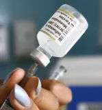 Imagem ilustrativa da imagem Vacinação contra gripe prossegue na capital nesta terça-feira