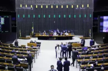 Imagem ilustrativa da imagem Câmara aprova projeto que legaliza jogos de azar no Brasil
