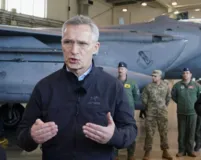 Imagem ilustrativa da imagem Chefe da OTAN acusa Putin de 'destruir' paz na Europa
