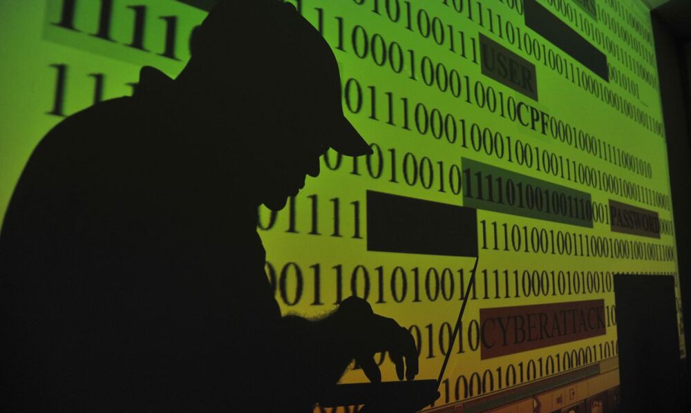Imprescindível criar uma política de controle e ética no mundo dos algoritmos,
já que
proteger nossa privacidade é impossível