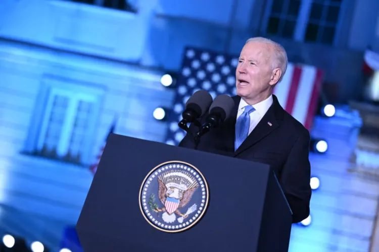 Em seu discurso em Varsóvia, Biden destacou que não considera os cidadãos russos "inimigos"
