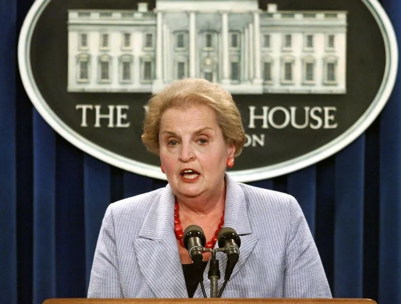 Madeleine Albright morreu de câncer aos 84 anos