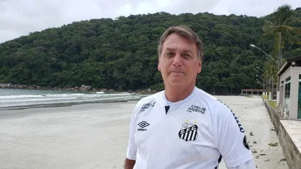 Presidente Jair Bolsonaro (PL) passa os dias de feriado da Semana Santa no Guarujá