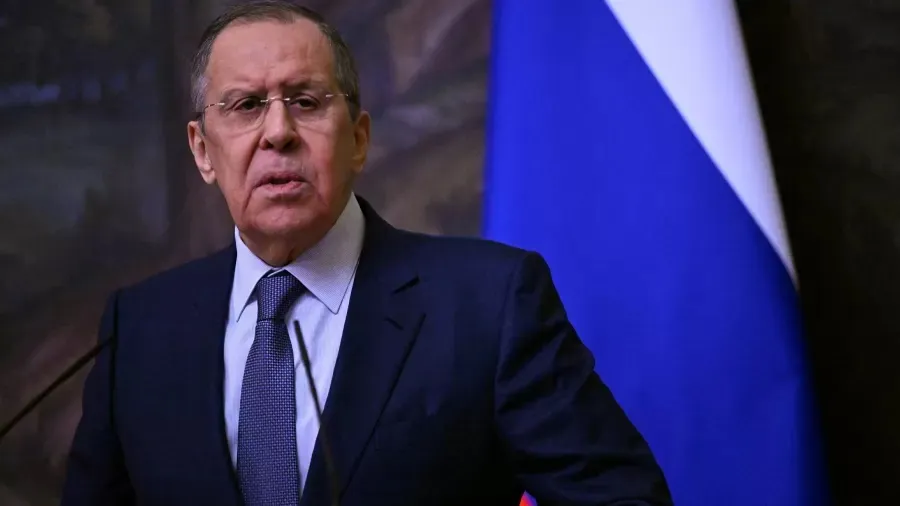 Sergei Lavrov, ministro das Relações Exteriores da Rússia disse que a assinatura de um acordo com a Ucrânia deverá terminar com a guerra
