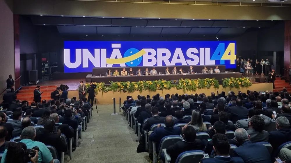 União Brasil é resultado da fusão entre DEM e PSL