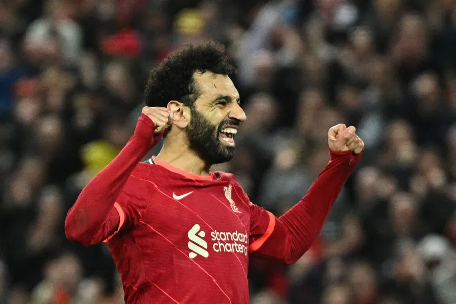 Salah é eleito jogador do ano na Inglaterra por associação de cronistas Por  Reuters