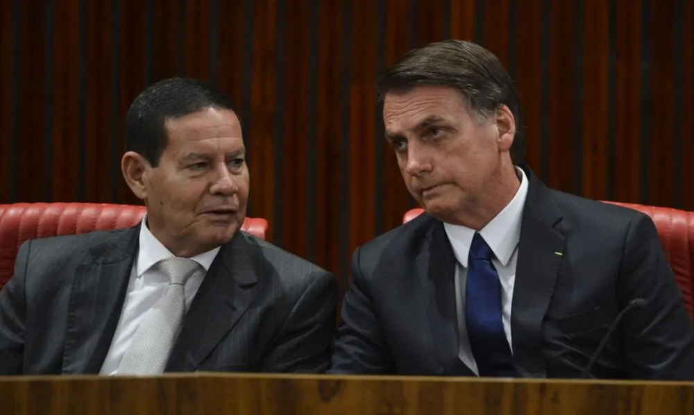 Mourão e Bolsonaro têm posicionamentos diferentes sobre a questão do desmatamento na Amazônia