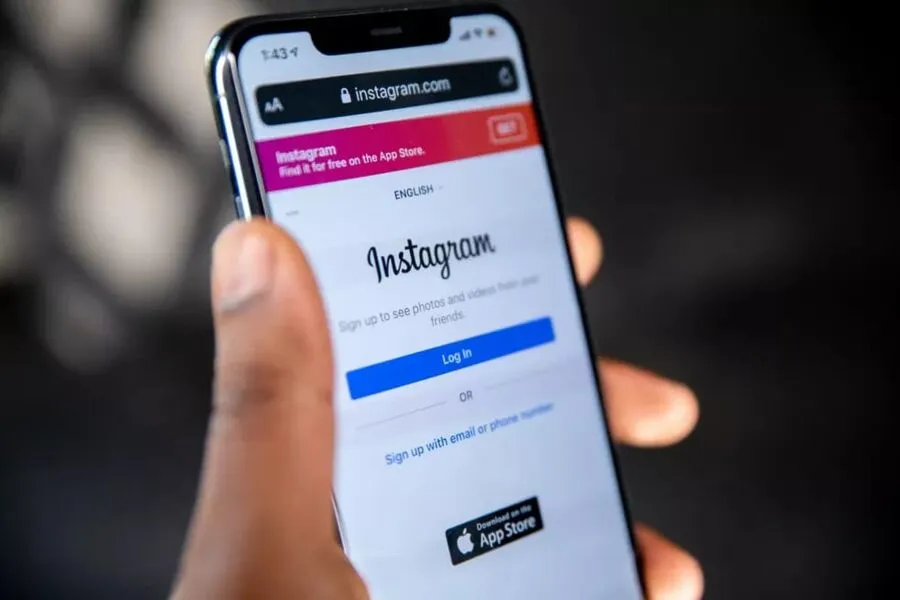 O Instagram
reconheceu a falha e diz que está trabalhando para normalizar o aplicativo