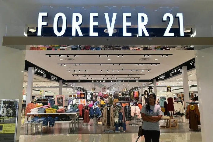 Forever 21 inaugura 3ª loja no Brasil, em Ribeirão Preto