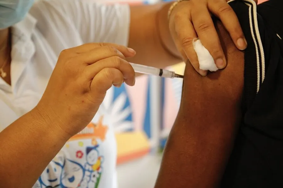Prefeitura de Salvador intensifica vacinação na semana de São João.