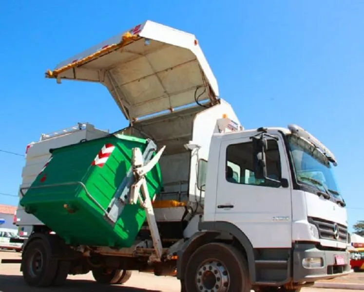 Denuncia representada no MP aponta junção dos serviços de coleta e transporte de resíduos sólidos de saúde com os serviços de limpeza urbana