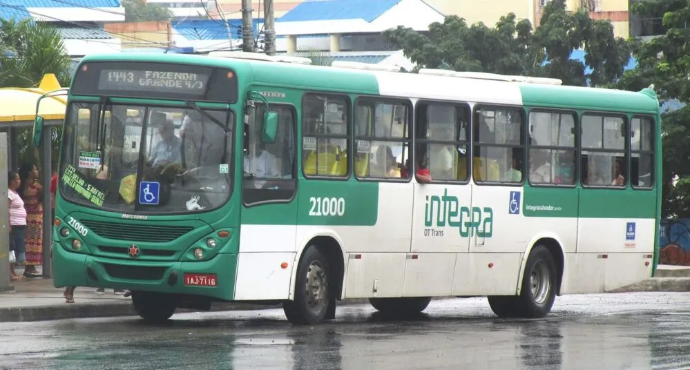 Linha 1443 deixa de circular aos sábados