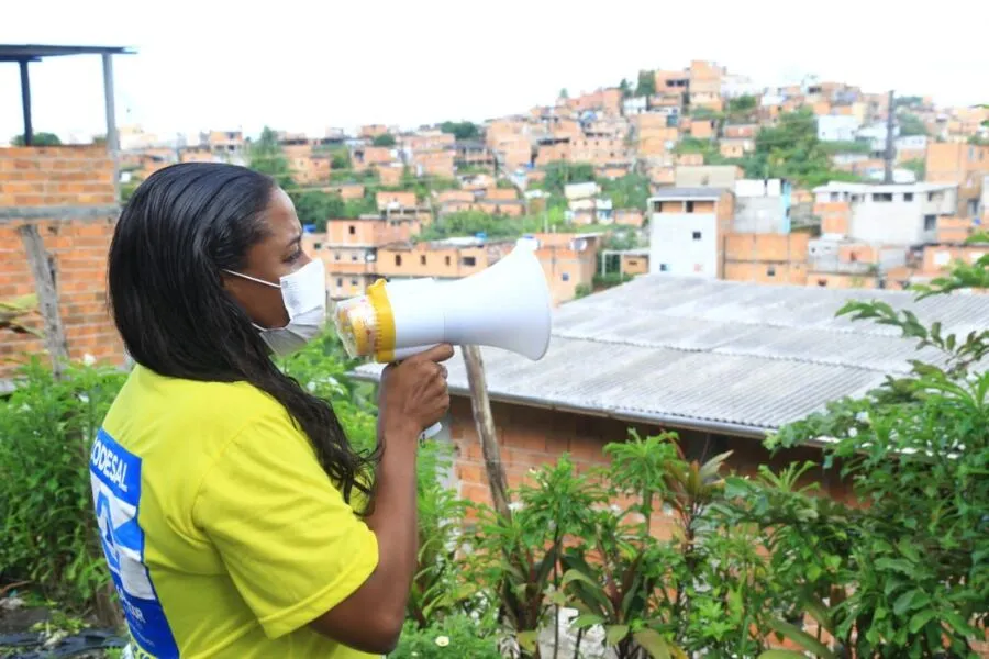 As ações começaram simultaneamente às 9h