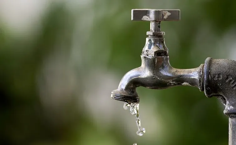 A Embasa é responsável pelo abastecimento de água e esgotamento sanitário na Bahia