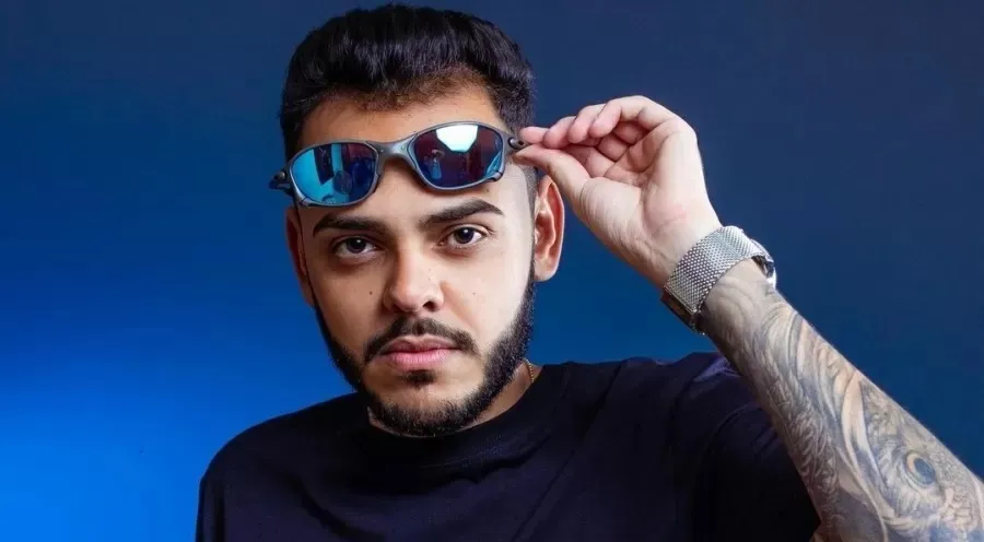 Klebim é seguido por mais de 1 milhão de pessoas no Instagram