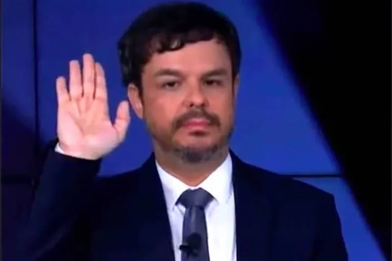 Adrilles alegou que tem discurso 'veemente' contrário ao nazismo