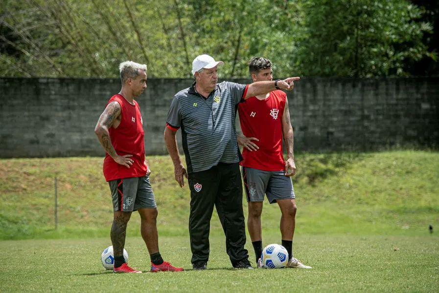 Geninho tenta, mais uma vez, recuperar o Leão