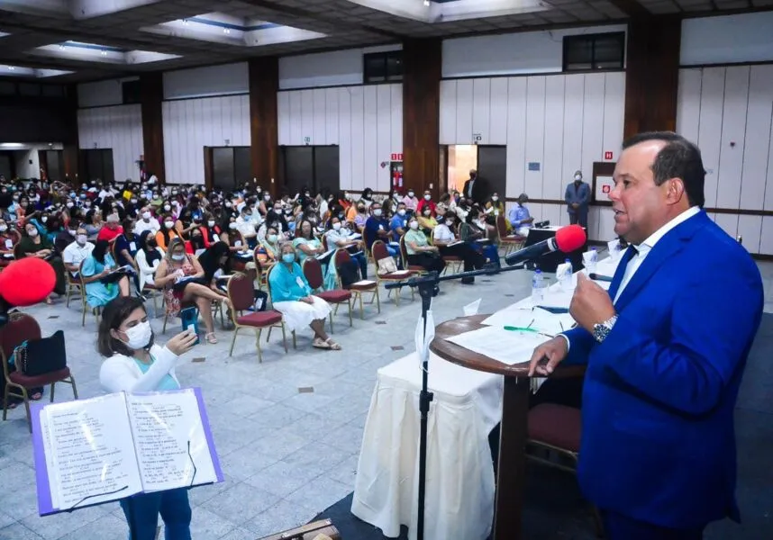 Presidente do legislativo soteropolitano discursou durante evento para dirigentes municipais da Educação