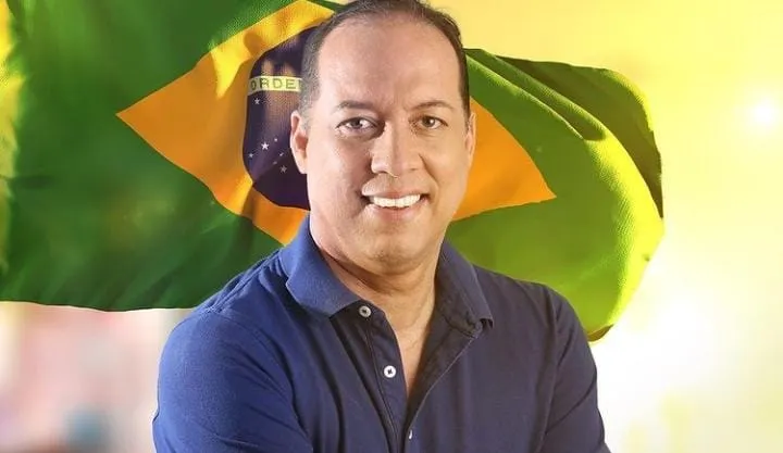 O ex-vereador de Salvador, Adriano Meireles, lidera projeto