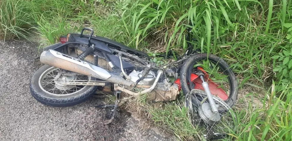 Acidente aconteceu no Km 106 da rodovia