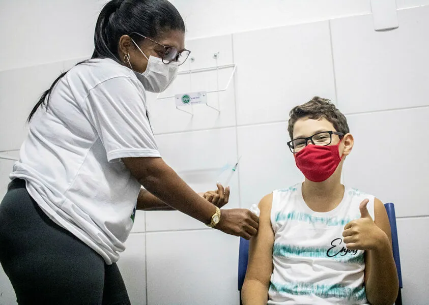 Público-alvo da vacinação vai ser divulgado pela prefeitura neste domingo