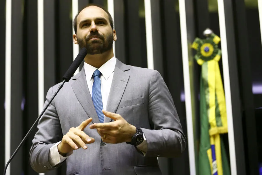 PSOL já pediu a cassação do deputado federal Eduardo Bolsonaro