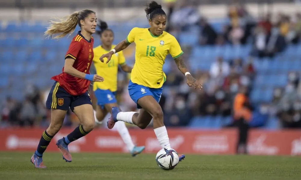 A equipe da casa saiu na frente, mas as comandadas da técnica Pia Sundhage conseguiram empatar