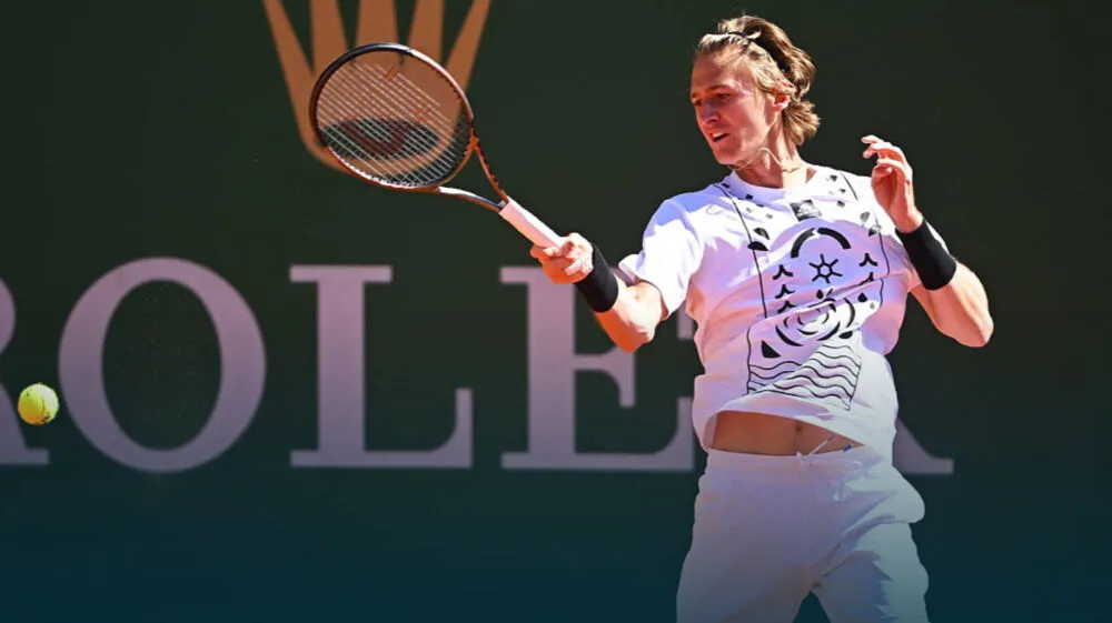 O tenista norte-americano derrotar o holandês Botic Van de Zandschulp (41º) por 2 sets a 0