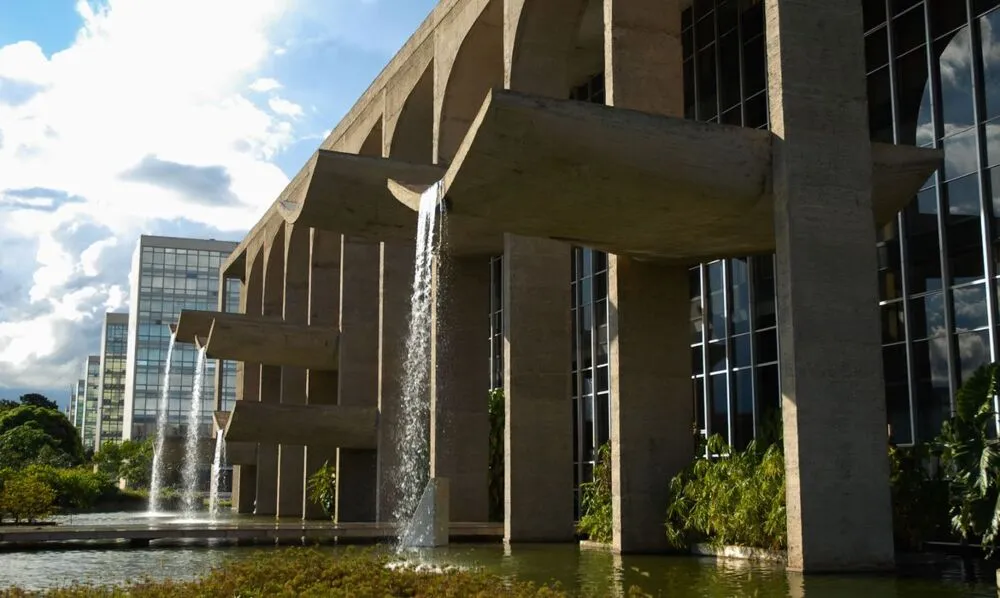 Operação visa proteger o Território Indígena Xipaia, no município de Altarmia (PA)