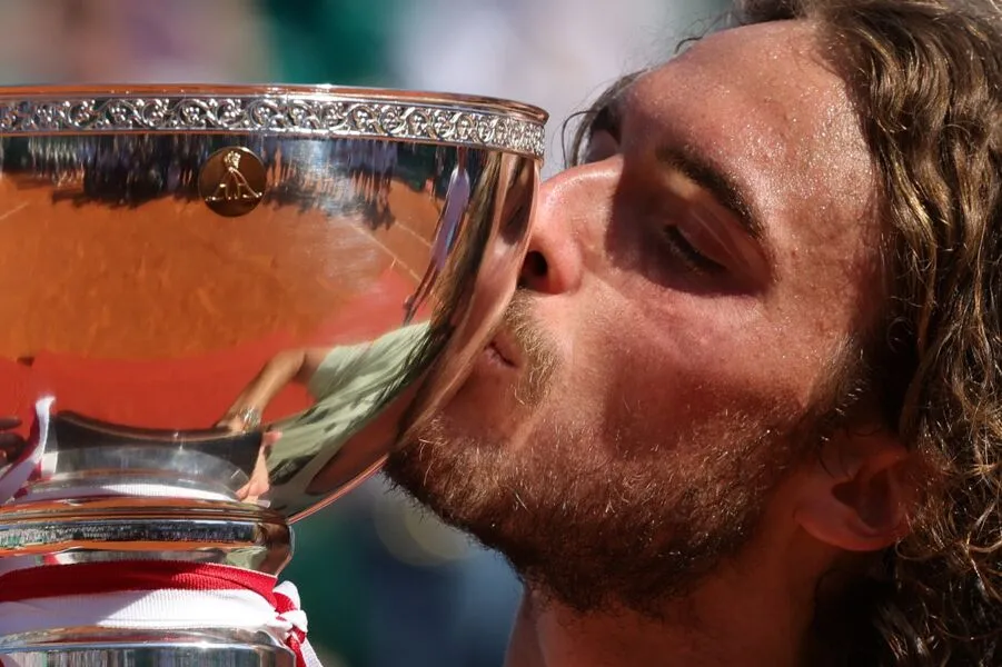 Tsitsipas venceu o espanhol Davidovich na final, por 6-3, 7-6 (7/3)