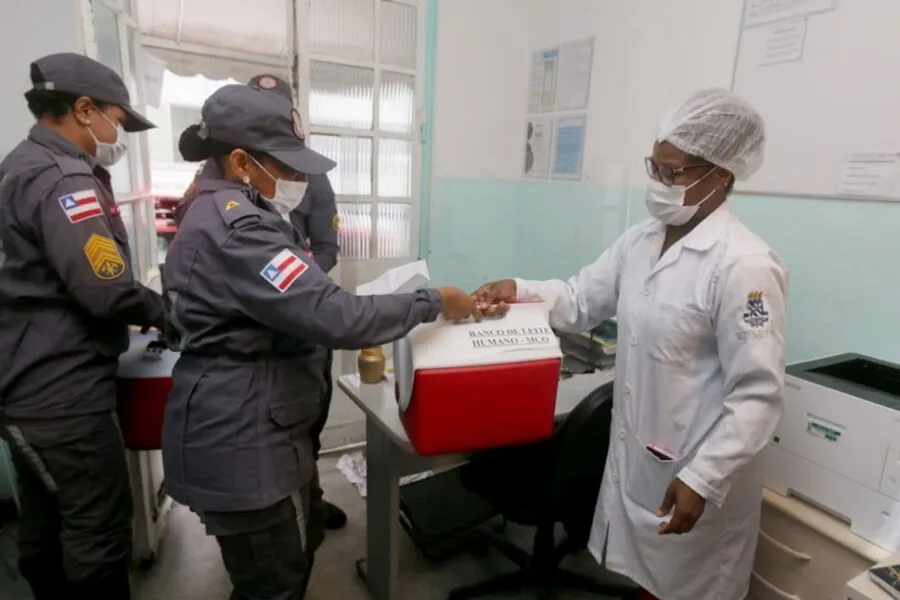 Projeto é realizado por meio do 12º Grupamento de Bombeiros Militar (GBM/Salvar), em parceria com a Maternidade Climério de Oliveira