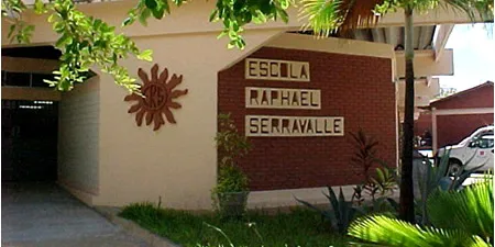 Esta é a segunda vez no mês que um colégio da capital sofre este tipo de ameaça