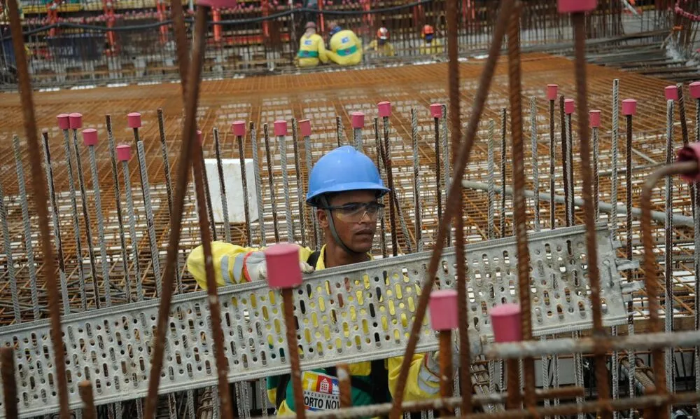 Maiores valores da lista das obras paradas estão concentrados em programas habitacionais e de educação