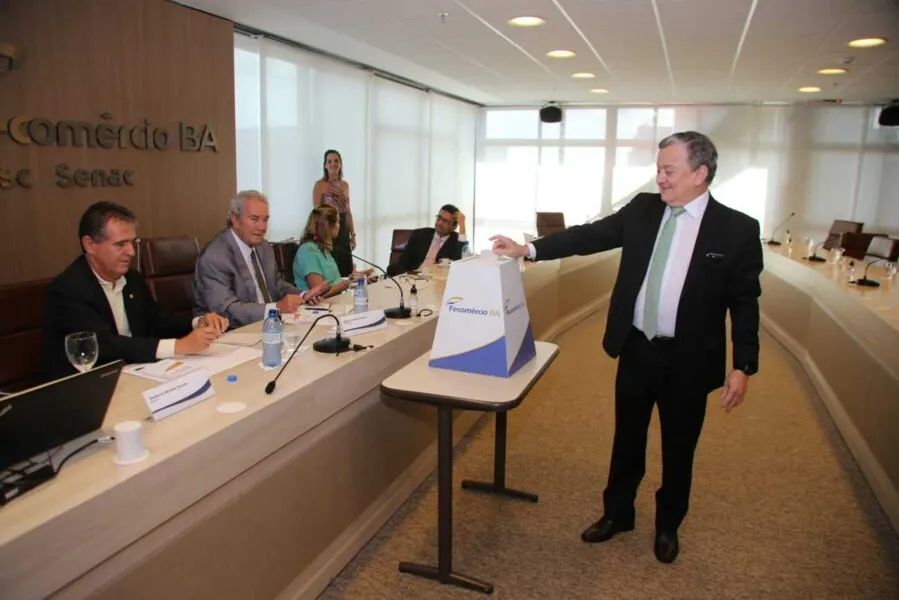 Votação na Fecomércio  ocorreu das 9h às 17h e foi acompanhada pela Mesa Eleitoral