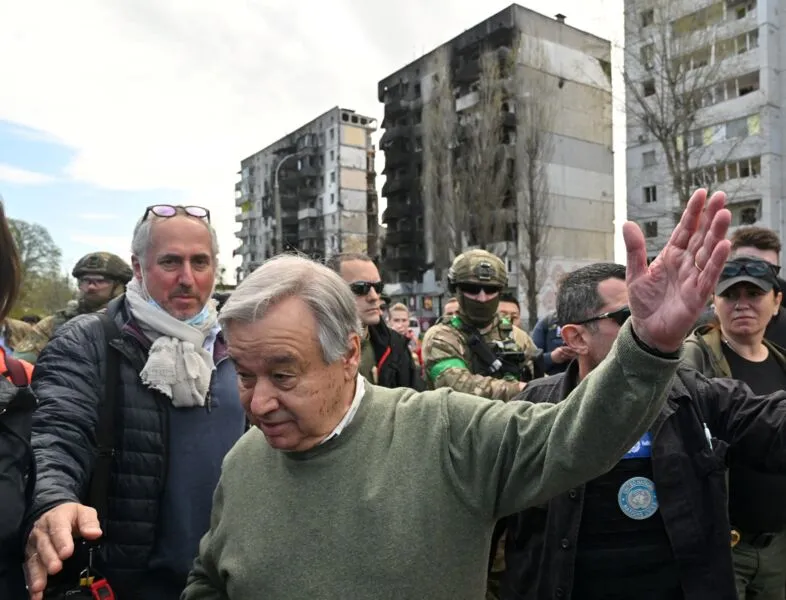 Guterres visitou Bucha, uma cidade perto de Kiev, onde dezenas de corpos foram encontrados