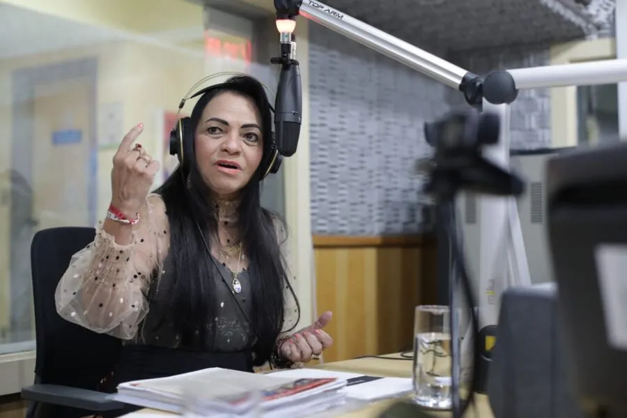 “A vereadora Luciana, atuante e no seu direito do exercício da vereança, merece de nós todo apoio e respeito", disse Moema Gramacho
