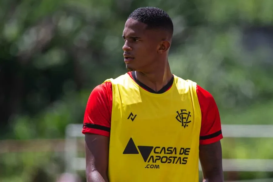 Leão da Barra ainda não recebeu o valor da venda do atleta ao Metalist