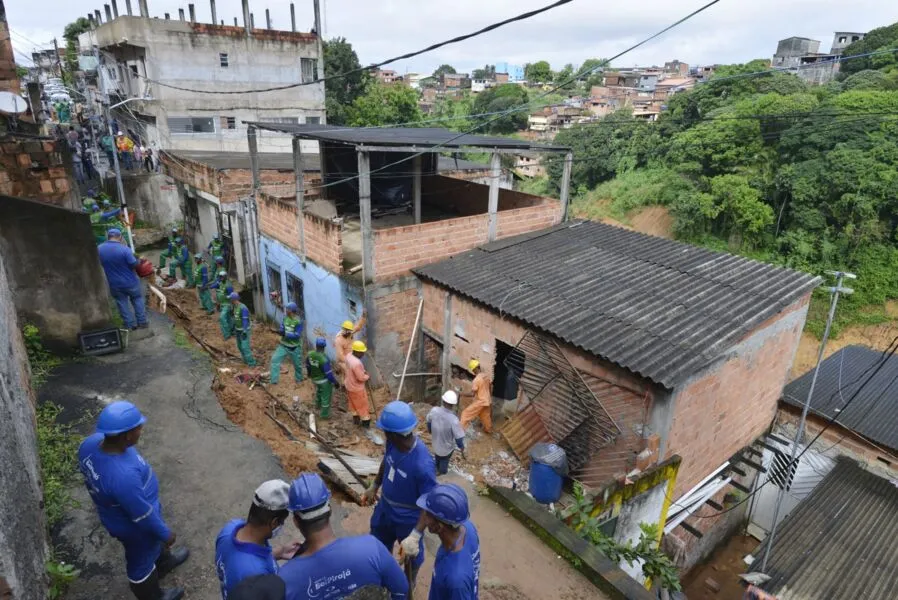 Imagem ilustrativa da imagem Codesal recebeu 62 solicitações após chuvas nesta terça-feira