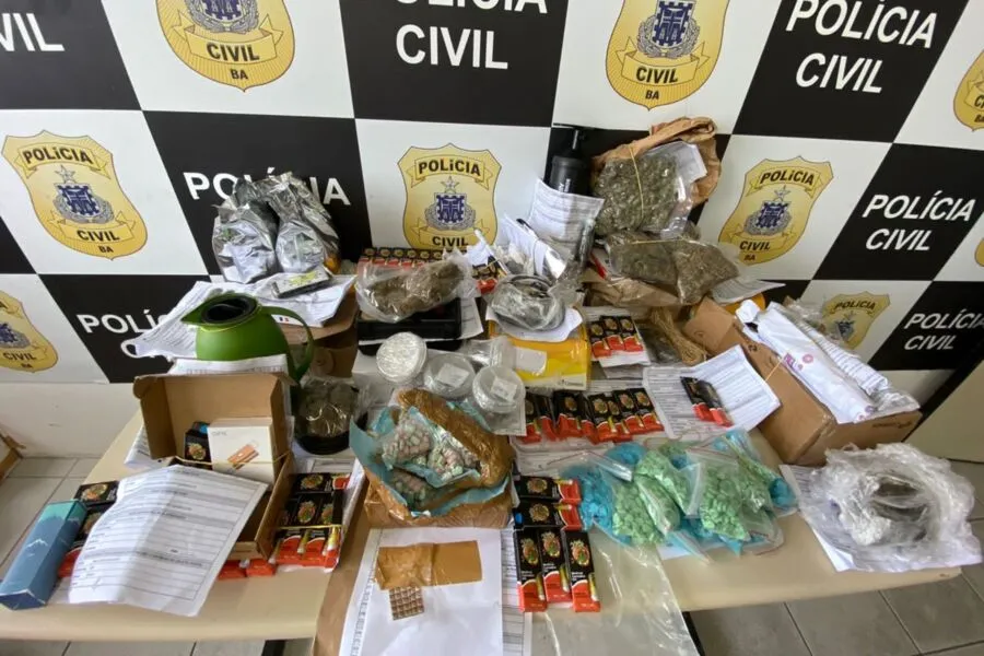 Segundo a Polícia,  drogas seriam enviadas para Salvador, cidades do interior e outros três estados