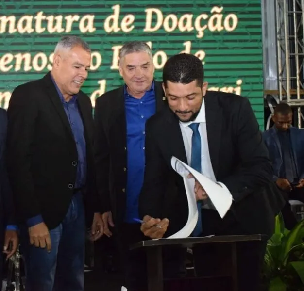 Solenidade controu com presença do presidente do clube e os prefeitos de Alagoinhas e Aramari