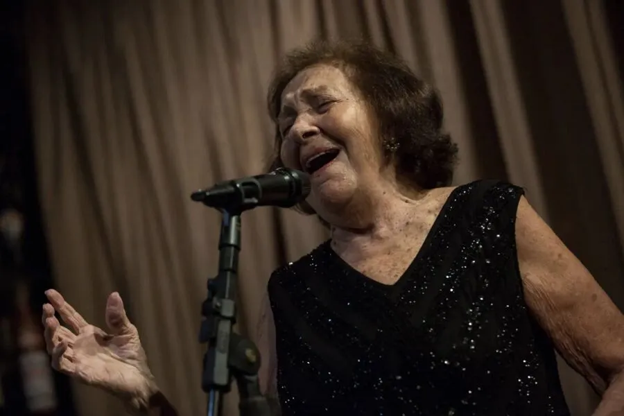 Comunicado diz ainda que a cantora “se manteve fazendo o que amava até depois dos 90 anos de idade"