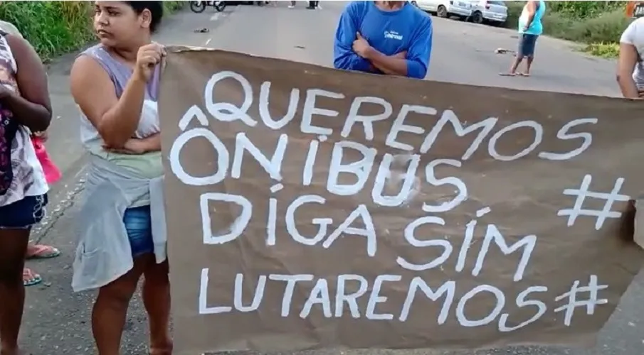 Protestos por melhoria do serviço de transporte têm sido frequentes em Ilhéus