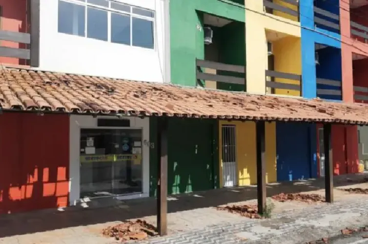 Chuva de granizo durou 5 minutos, o que foi suficiente para causar estragos