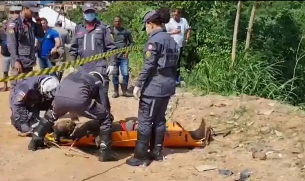 Corpo de Bombeiros realizou os primeiros socorros e encaminhou o homem ao Hospital do Subúrbio
