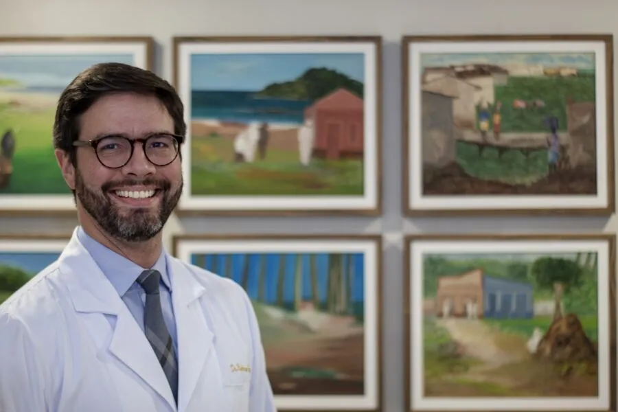 O médico Rodrigo Guedes é coordenador do serviço de Oncologia da Rede D'Or Bahia