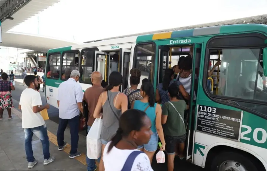 Salvador terá esquema especial de ônibus no domingo, 22